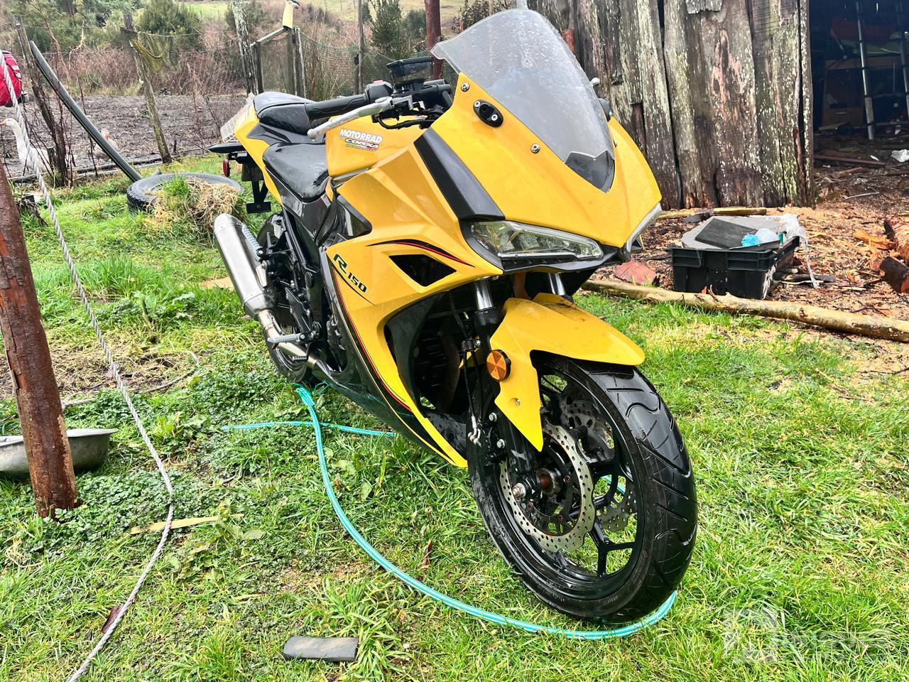MOTO MOTORRAD R150 AÑO 2021 